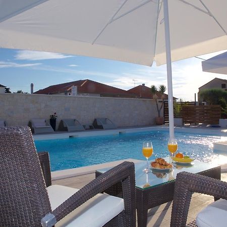 Banic Apartments With Pool Biograd Na Moru Eksteriør bilde
