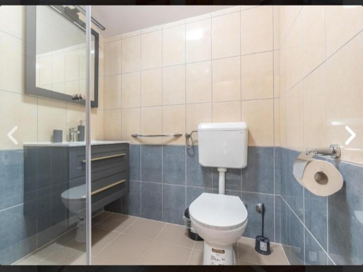 Banic Apartments With Pool Biograd Na Moru Eksteriør bilde